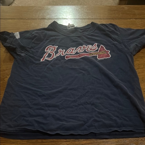 Braves T shirt - Picture 1 of 1